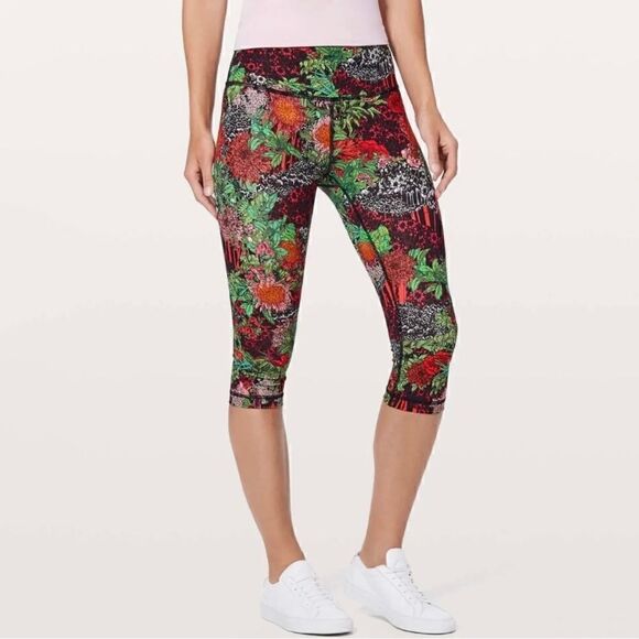 Lululemon Wunder Under Hi-Rise 1/2 Tight 17" in Zen Garden Multi - Picture 1 of 8